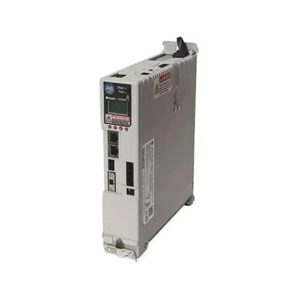 Allen Bradley 2198-H015-ERS Kinetix 5500 ServoDrive, 190-528V AC 1 a 3-fázový vstup, 12,5A špičkový prúdový výstup